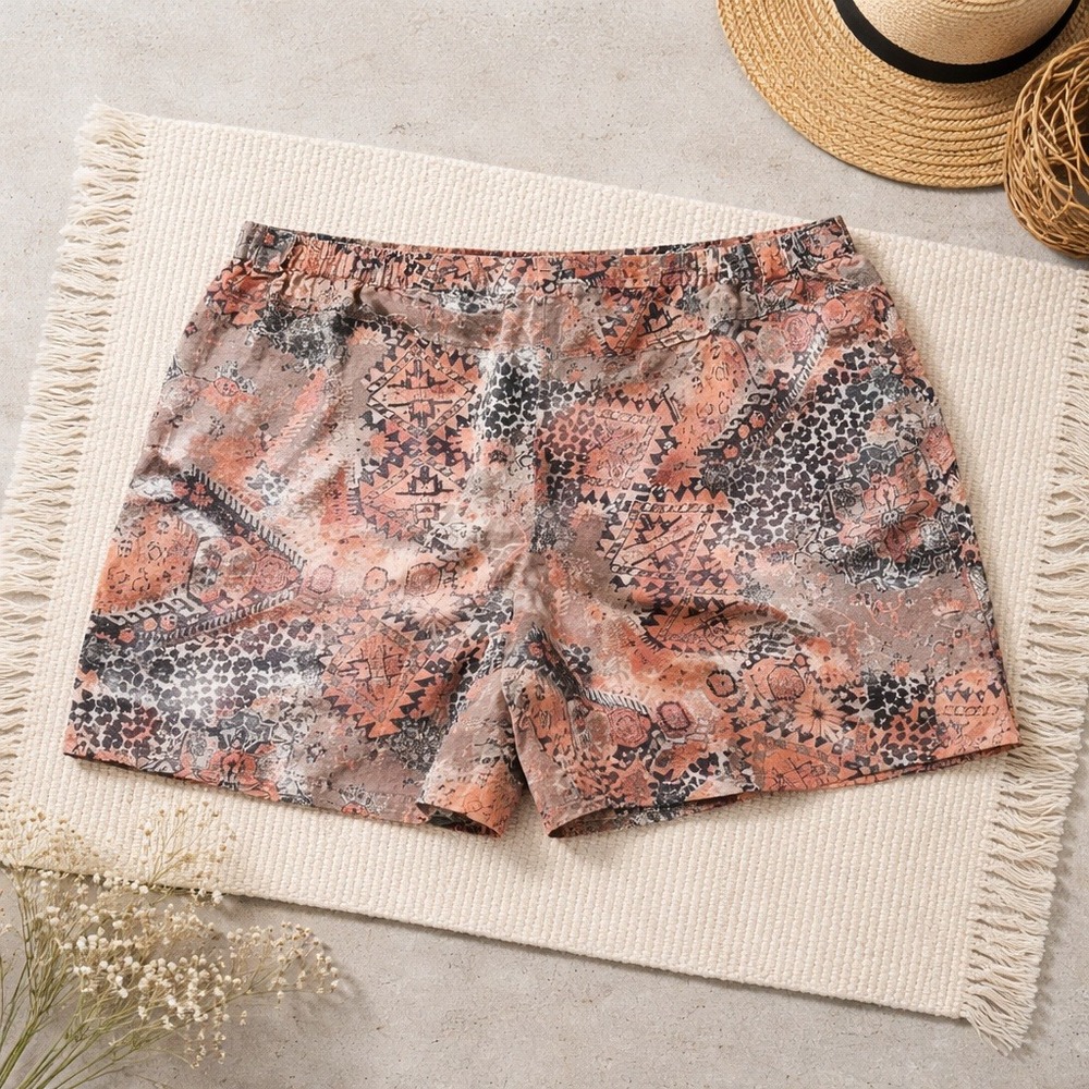 Chico's Design 3 Tribal Print Vintage Walking Shorts Button Zip
Neutral 90's Y2K